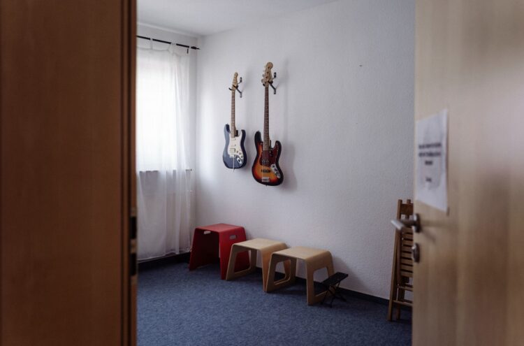 Unterrichtsraum für E-Gitarre in der Musikschule Winningen.